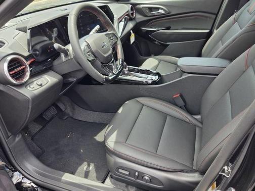 Black 2026 Chevrolet Trax 2RS