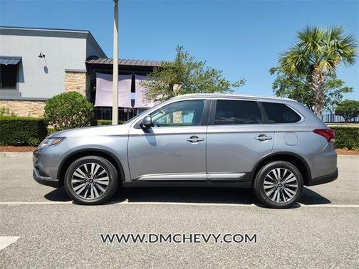 2020 Mitsubishi Outlander SEL