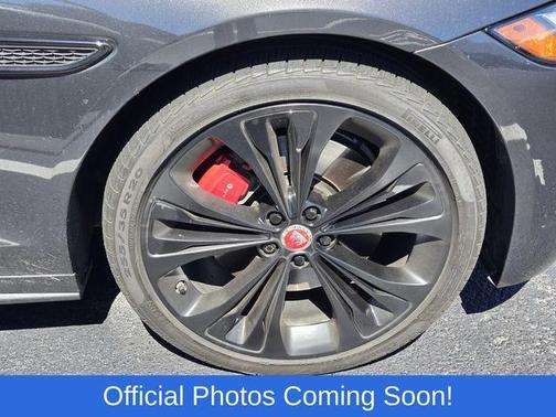 2024 Jaguar XF R-Dynamic SE