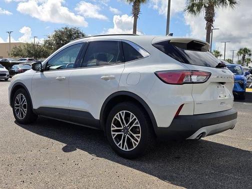 White Metallic 2020 Ford Escape SEL