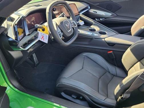 2026 Chevrolet Corvette Stingray w/1LT