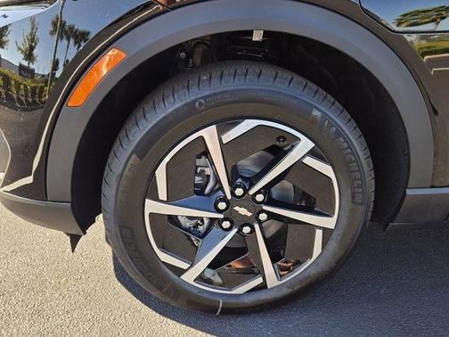 2026 Chevrolet Equinox EV LT 2