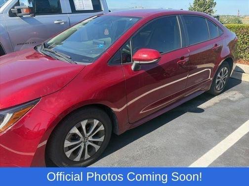 Pearl 2022 Toyota Corolla Hybrid LE