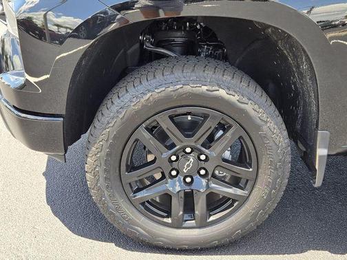 2025 Chevrolet Silverado 1500 Custom Trail Boss