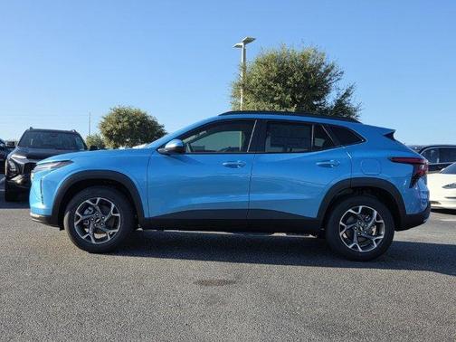 Blue 2026 Chevrolet Trax LT