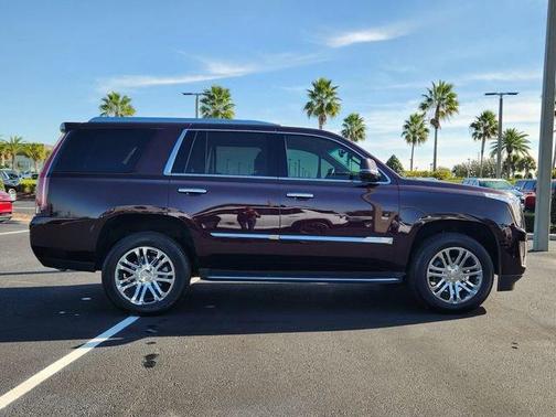 2017 Cadillac Escalade Standard