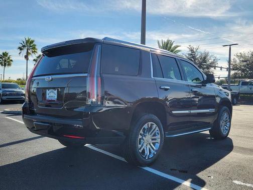 2017 Cadillac Escalade Standard