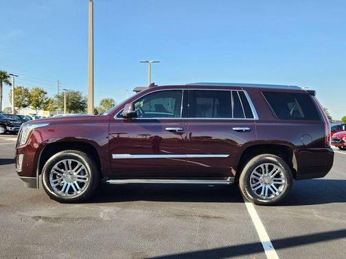 2017 Cadillac Escalade Standard