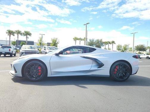2026 Chevrolet Corvette Stingray w/1LT