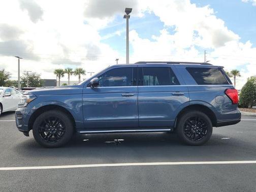 2022 Ford Expedition XLT