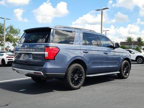 2022 Ford Expedition XLT