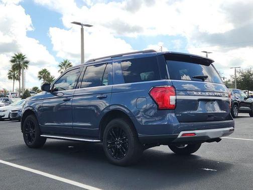 2022 Ford Expedition XLT