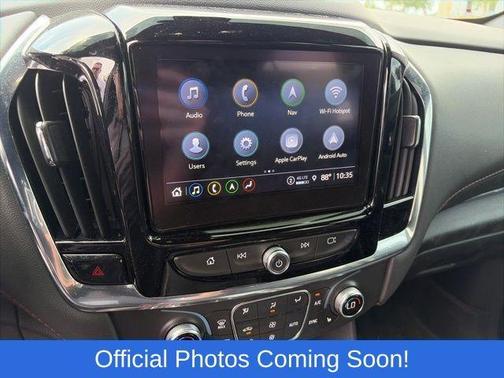 Sterling Gray Metallic 2023 Chevrolet Traverse RS