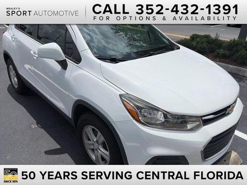 Summit White 2020 Chevrolet Trax LS