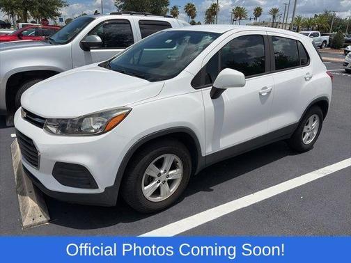 Summit White 2020 Chevrolet Trax LS