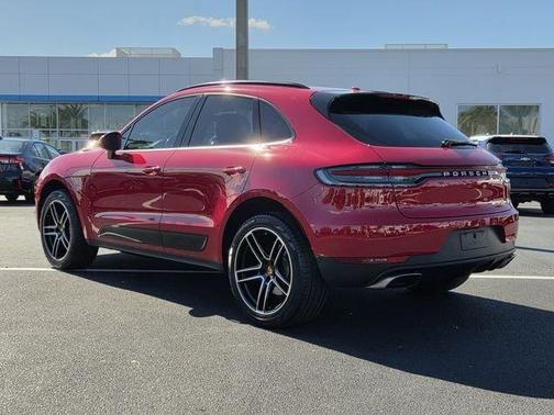 2021 Porsche Macan Base
