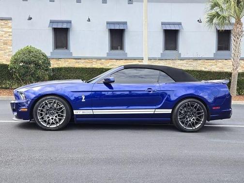 2013 Ford Shelby GT500 Base