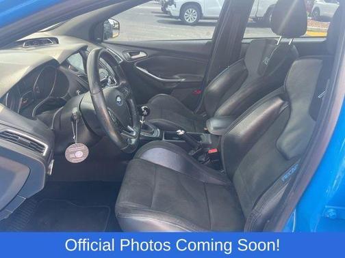 Blue 2016 Ford Focus RS Base