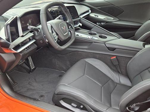 2026 Chevrolet Corvette Stingray w/1LT