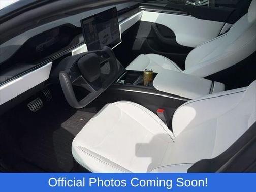White 2022 Tesla Model S Plaid