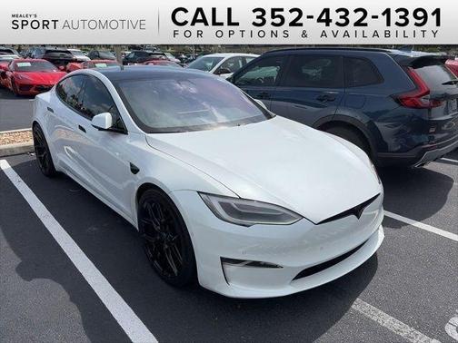 White 2022 Tesla Model S Plaid