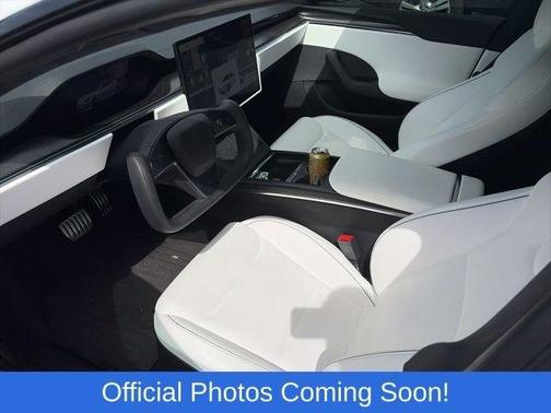 White 2022 Tesla Model S Plaid
