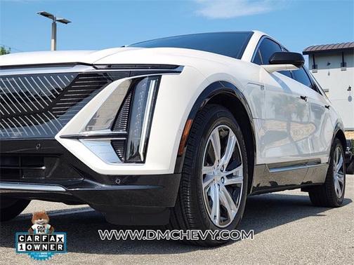2024 Cadillac LYRIQ Tech