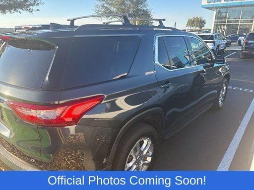 2021 Chevrolet Traverse LT Cloth