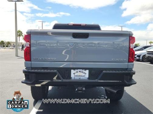 2024 Chevrolet Silverado 2500 Custom