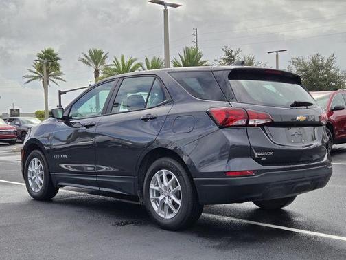 2022 Chevrolet Equinox LS