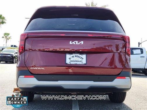 2025 Kia Carnival LXS