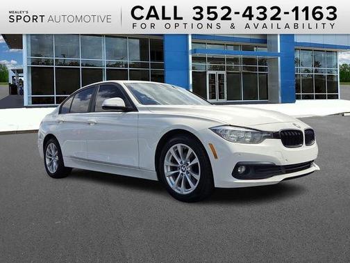 Alpine White 2017 BMW 320 i xDrive