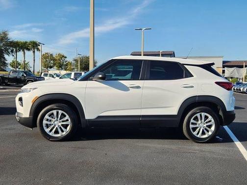 2023 Chevrolet Trailblazer LS