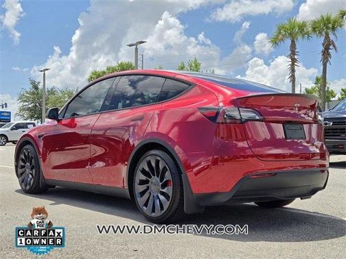 2024 Tesla Model Y Performance