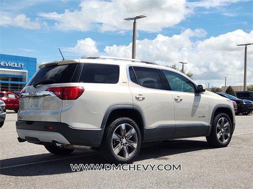 2017 GMC Acadia SLT-2