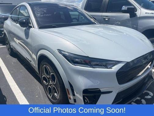 Space White Metallic 2023 Ford Mustang Mach-E GT