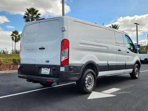 2017 Ford Transit-250 Base