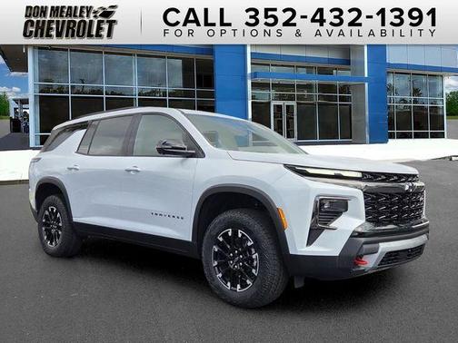 White 2026 Chevrolet Traverse Z71