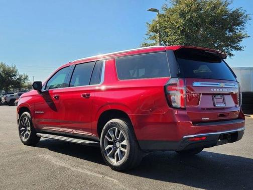 2021 Chevrolet Suburban LT