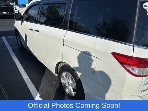 2016 Nissan Quest SV