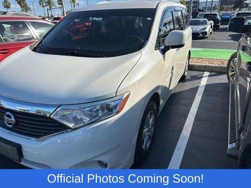 2016 Nissan Quest SV