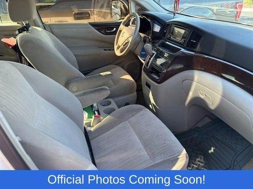 2016 Nissan Quest SV