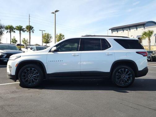 2022 Chevrolet Traverse RS