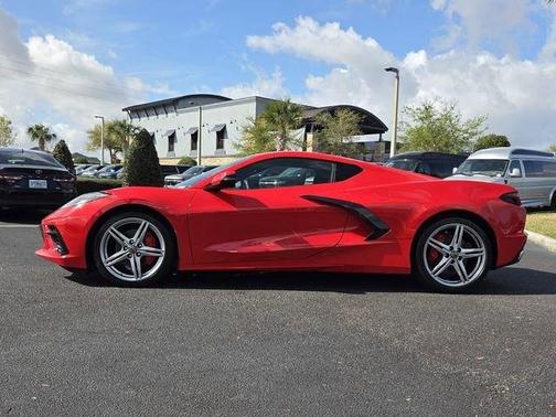 2026 Chevrolet Corvette Stingray w/1LT