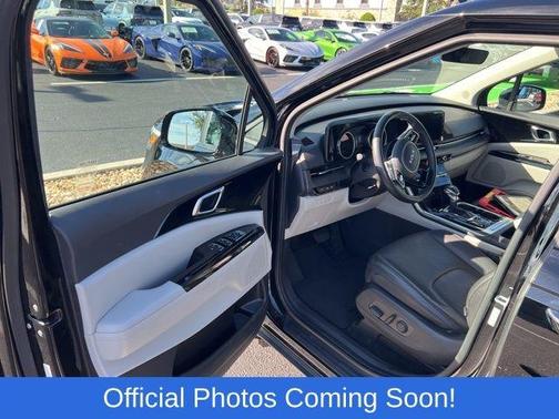 2022 Kia Carnival EX