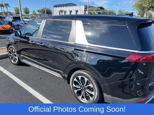 2022 Kia Carnival EX