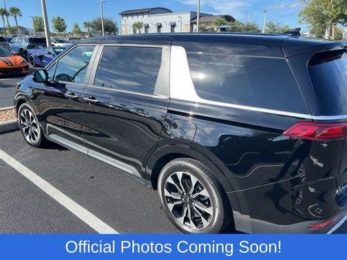 2022 Kia Carnival EX