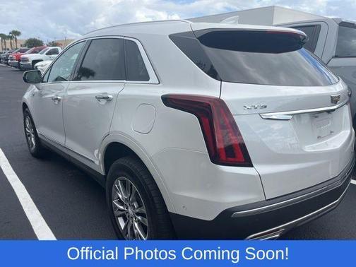 2022 Cadillac XT5 Premium Luxury