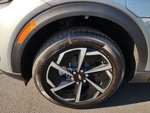 2026 Chevrolet Equinox EV LT 2