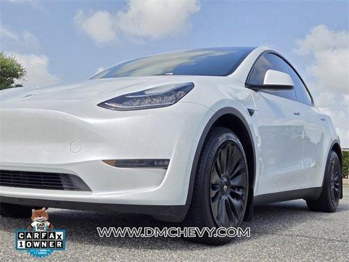 2023 Tesla Model Y Long Range